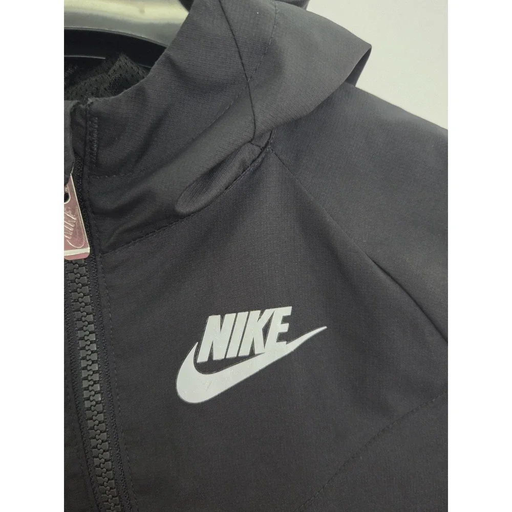 Kids Black Nike Windbreaker Jacket Size 6/7 Full Zip Hooded Cap Hood Lined